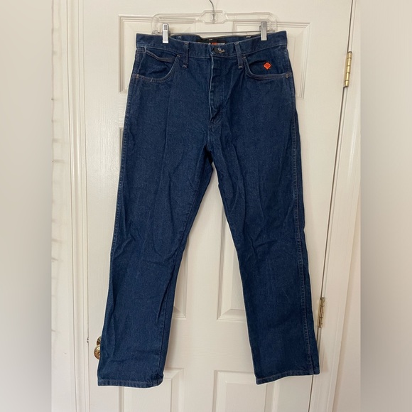 Wrangler FR Mens Fire Resistant Blue Work Jeans Size 34x30 - Picture 1 of 5